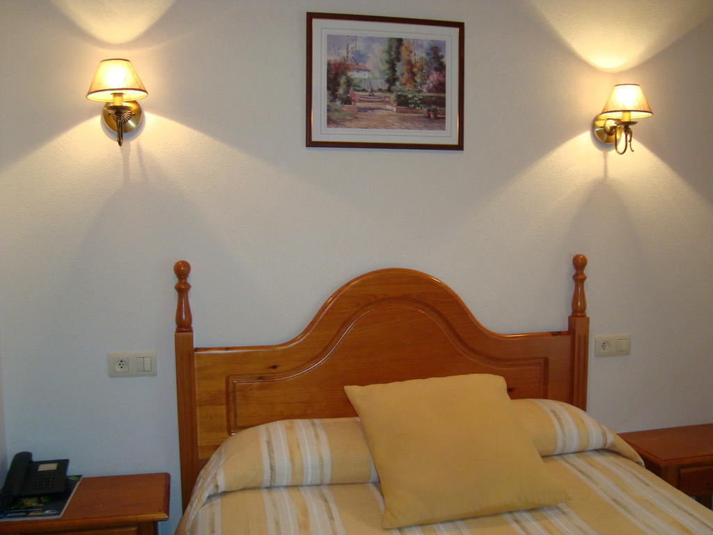 Hostal Universal بينافينتي الغرفة الصورة