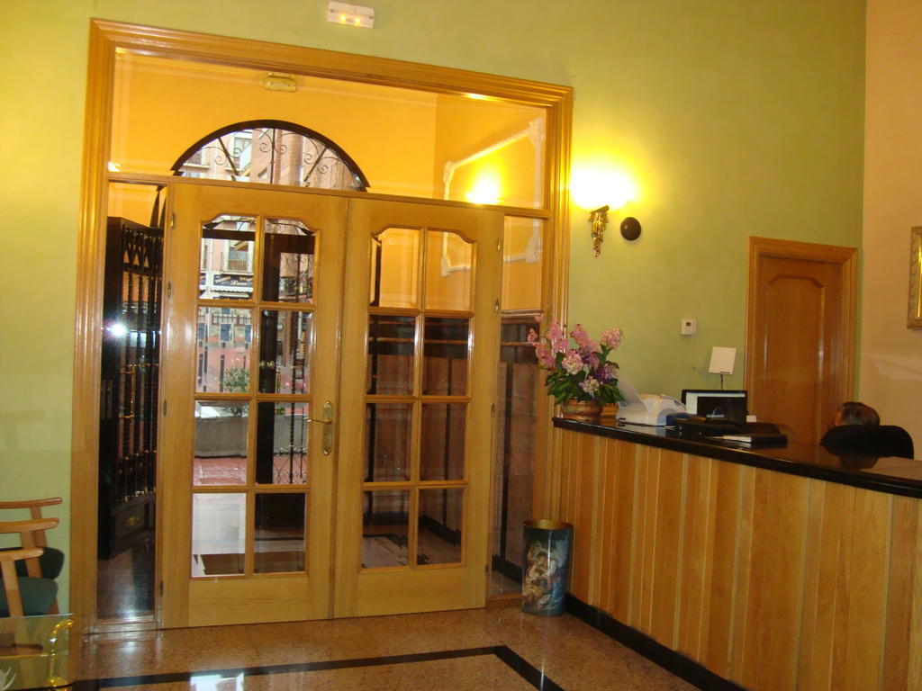 Hostal Universal بينافينتي الغرفة الصورة